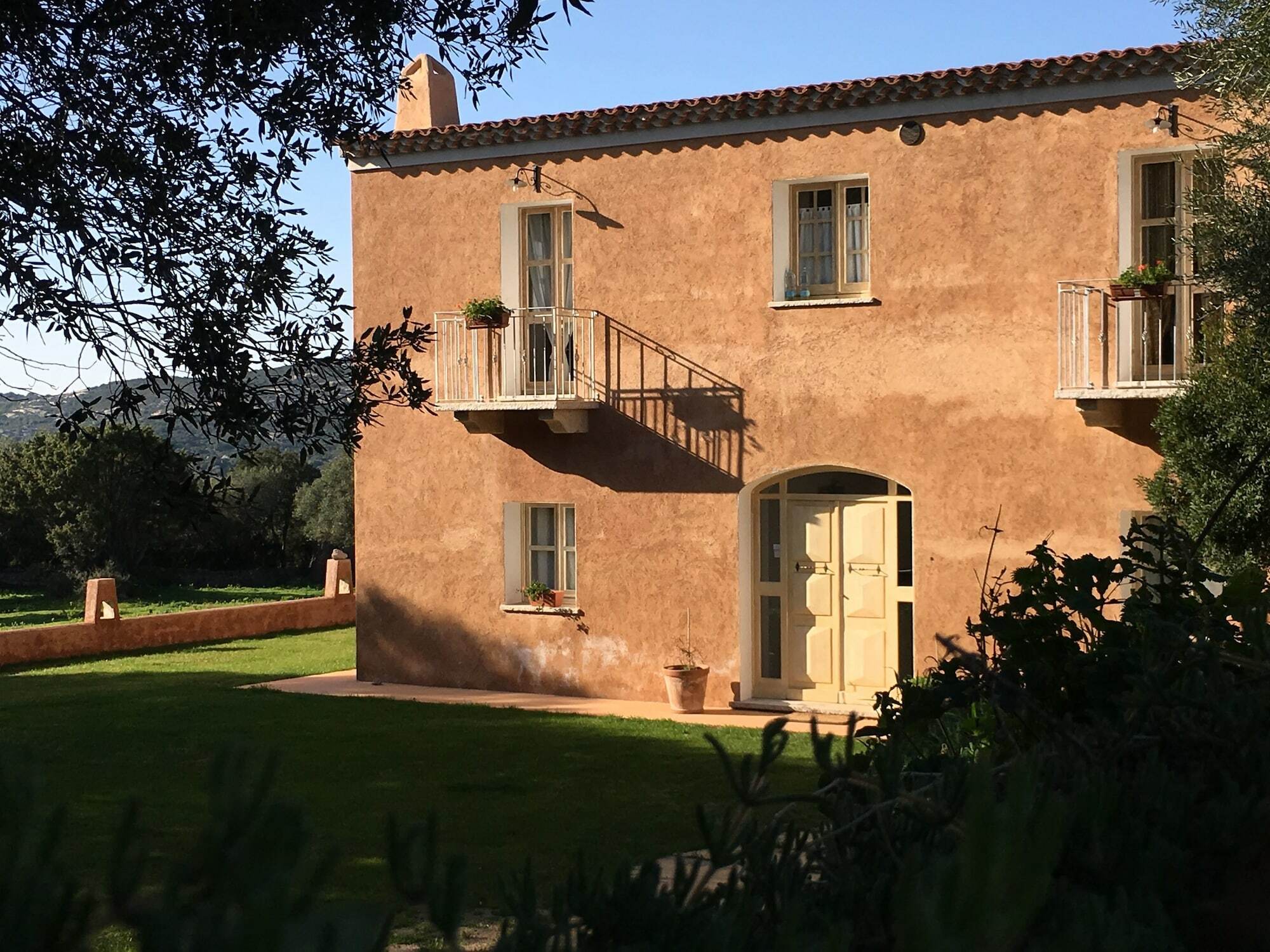 Monti Di Jogliu Villa Arzachena Exterior photo