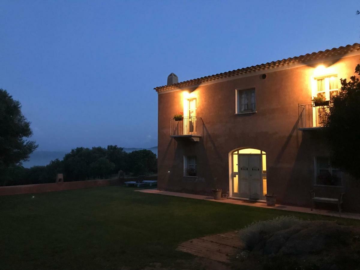 Monti Di Jogliu Villa Arzachena Exterior photo